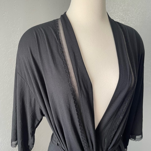Victoria's Secret Charcoal Black Robe - Picture 2 of 8